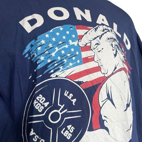 Donald Trump Donald Pump MAGA Donald Pump Make America Strong Again Shirt - Sz M - Picture 2 of 3